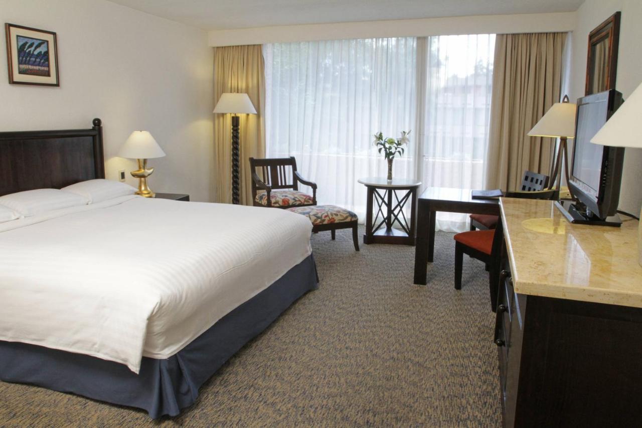 Marriott Puebla Hotel Meson Del Angel Eksteriør bilde